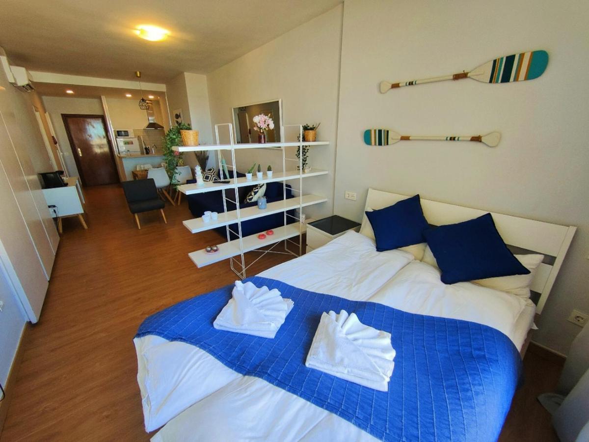 טורמולינוס La Perla Apartment By Namaste Elite מראה חיצוני תמונה